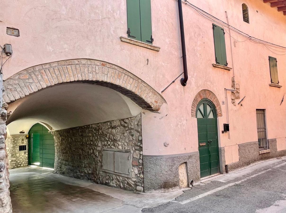 Apartamento Borgo Dei Sogni San Felice del Benaco Exterior foto