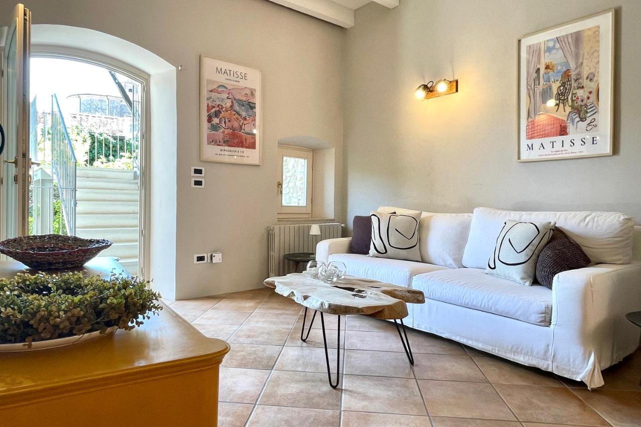 Apartamento Borgo Dei Sogni San Felice del Benaco Exterior foto